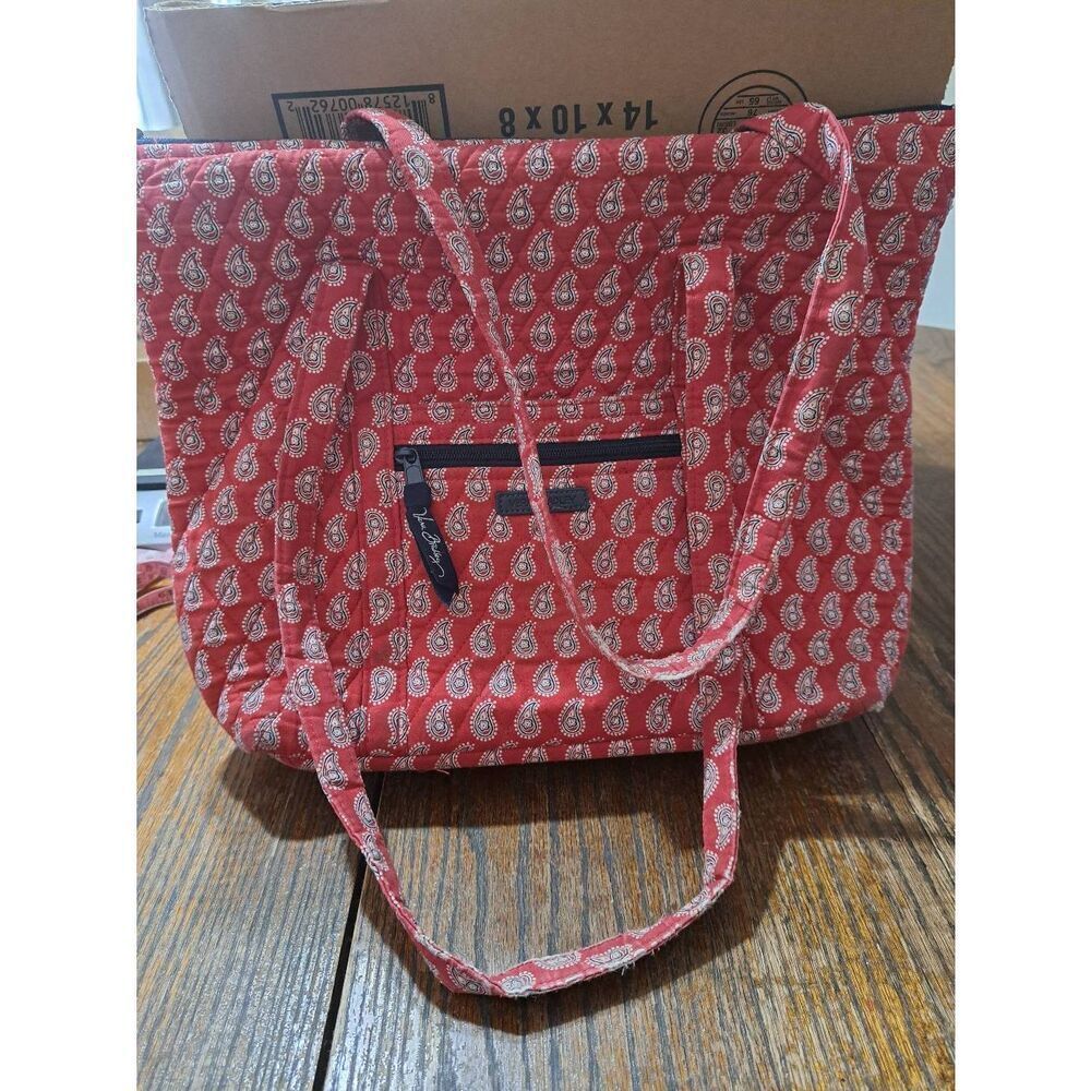 Vera Bradley Red White Blue Tote Bag Handbag  Retired Pattern Quilted Cotton